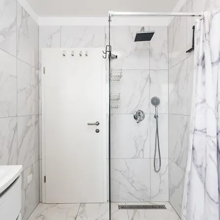 Em Appartement Poreč